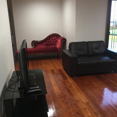 Glenaire Apartments At Frazer St Strahan Εξωτερικό φωτογραφία